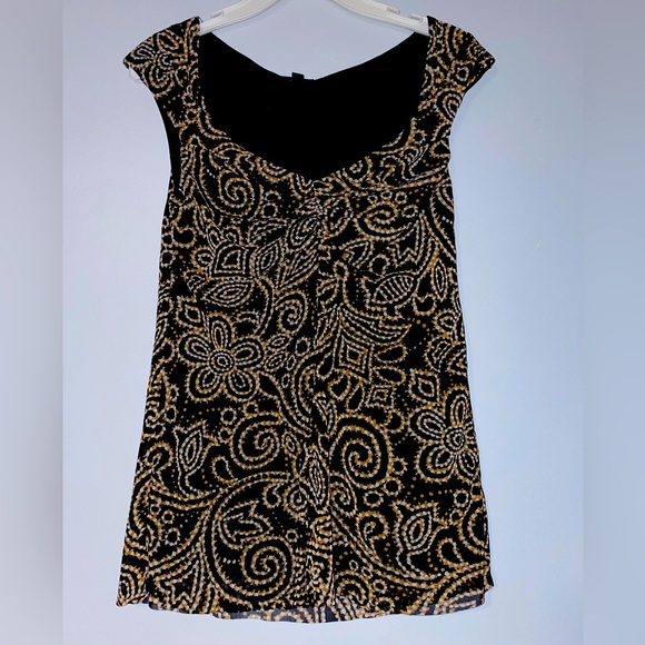 Rafaella Tops - 🖤Rafaella Black and Gold Paisley Top